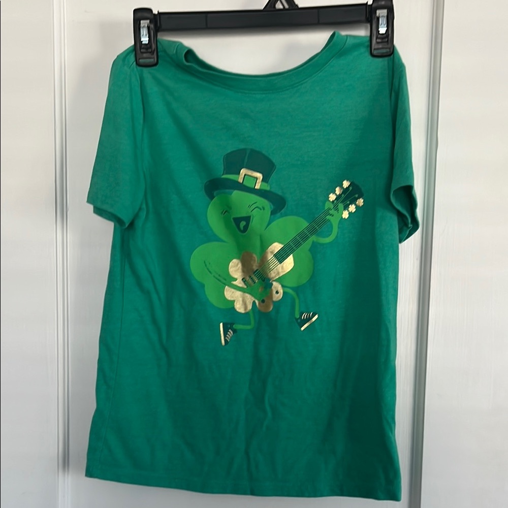 Green Kids T-Shirt with Shamrock Design